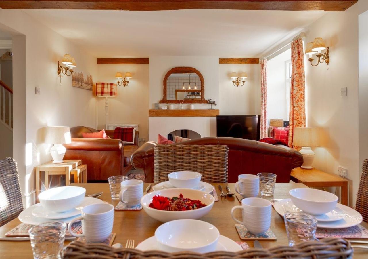 Jasmine Cottage - 2 Bedroom In Heart Of Bourton! المظهر الخارجي الصورة