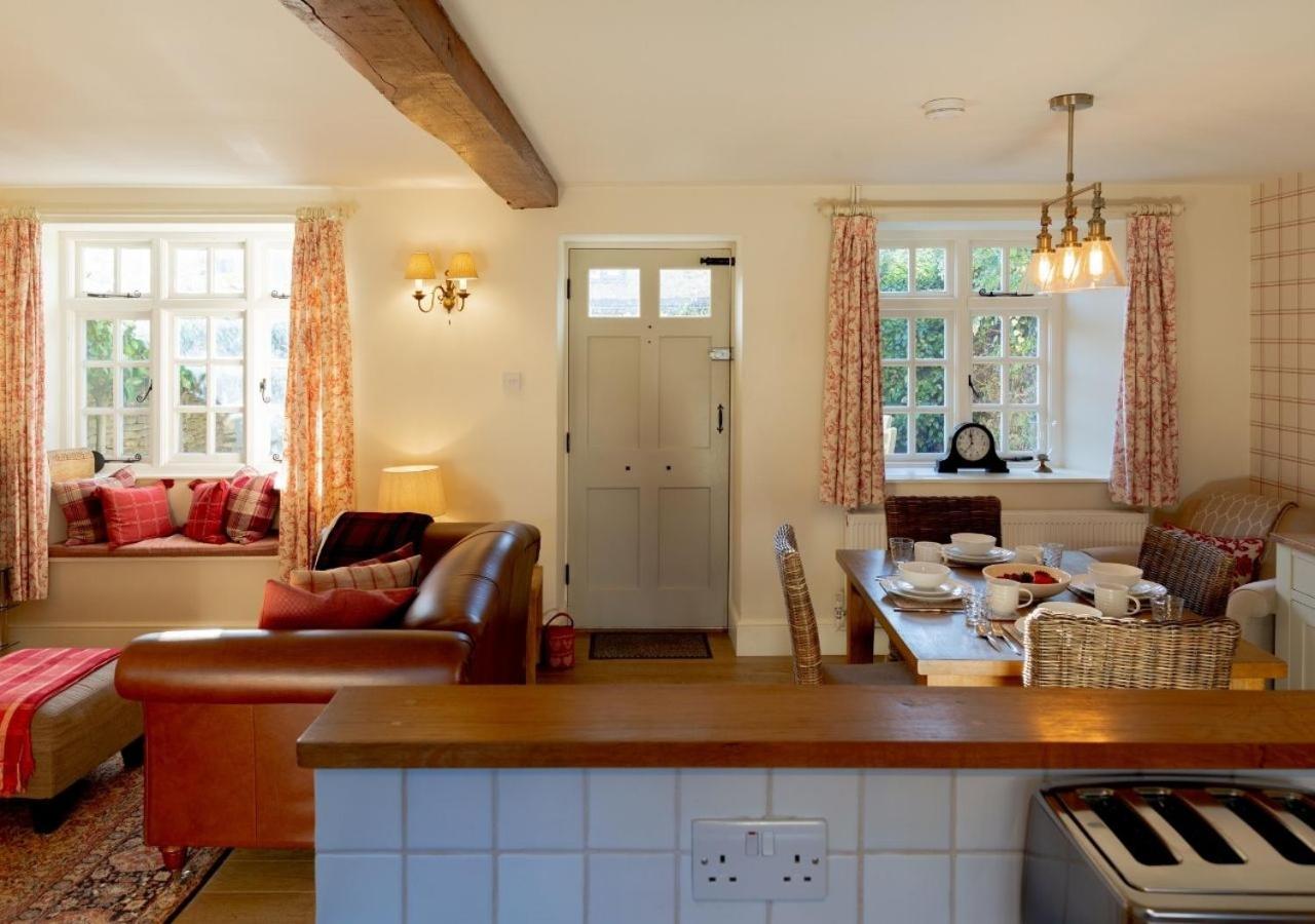 Jasmine Cottage - 2 Bedroom In Heart Of Bourton! المظهر الخارجي الصورة